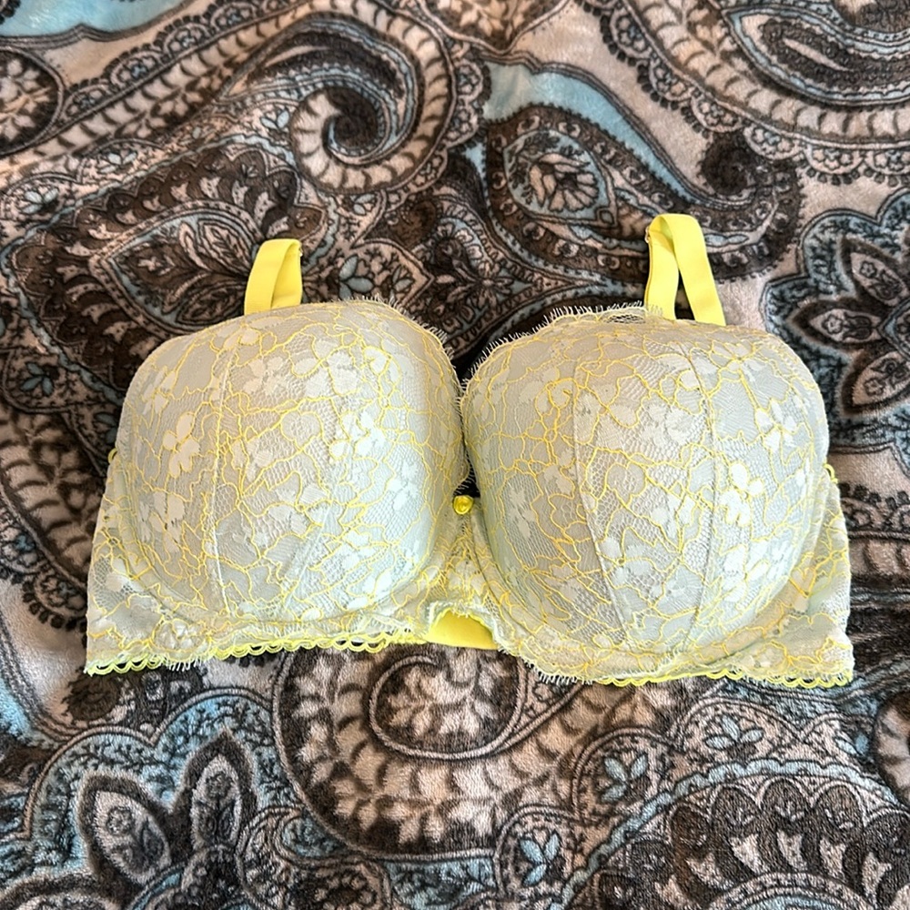 Victoria secret bra